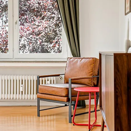 Lahnufer Zentral, Balkon, Parkplatz *